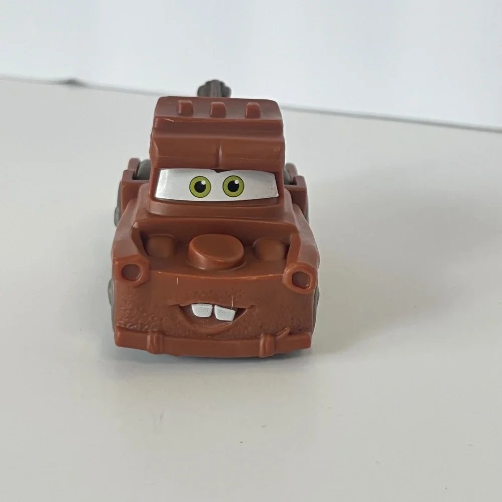 Disney Pixar Cars Tow Mater 2022 McDonalds Happy Meal Toy Brown Truck